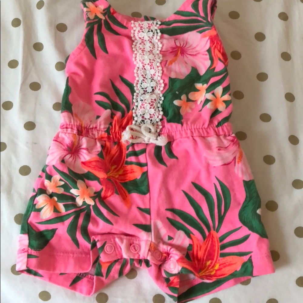 Baby clothes